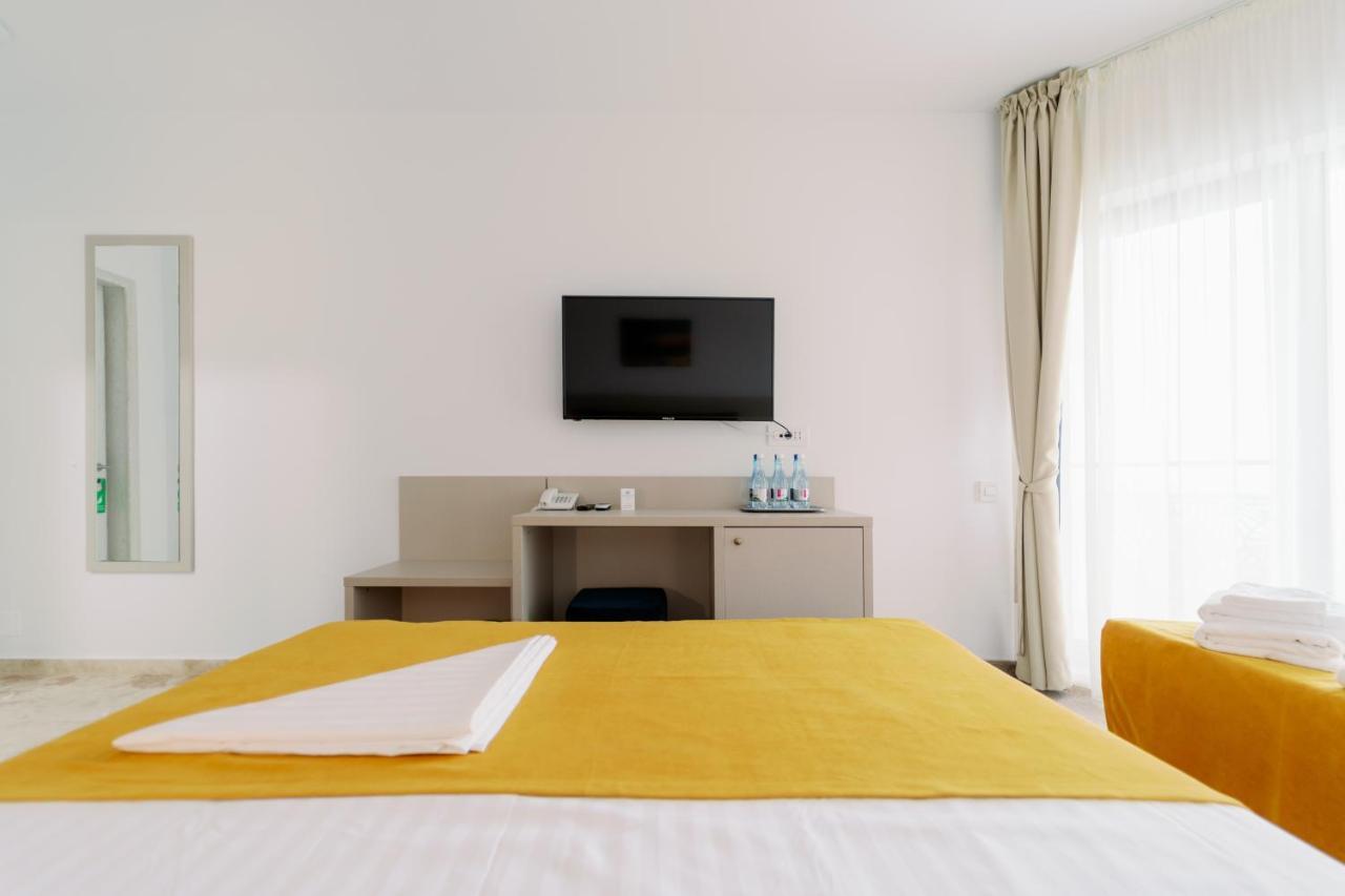 NOVUS Hotel Eforie Nord Buitenkant foto