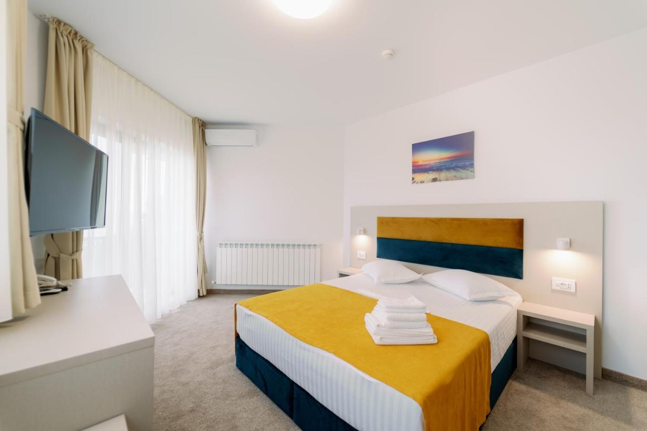 NOVUS Hotel Eforie Nord Buitenkant foto