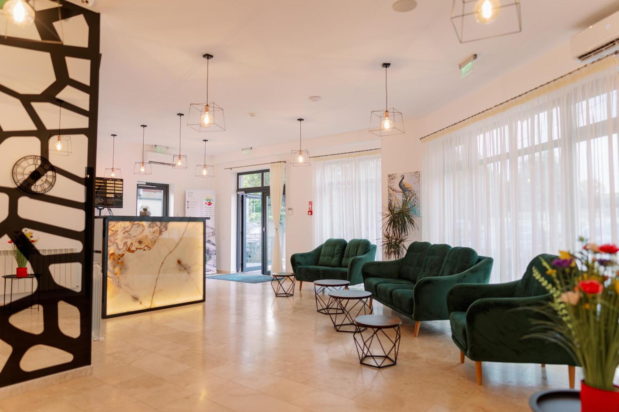 NOVUS Hotel Eforie Nord Buitenkant foto
